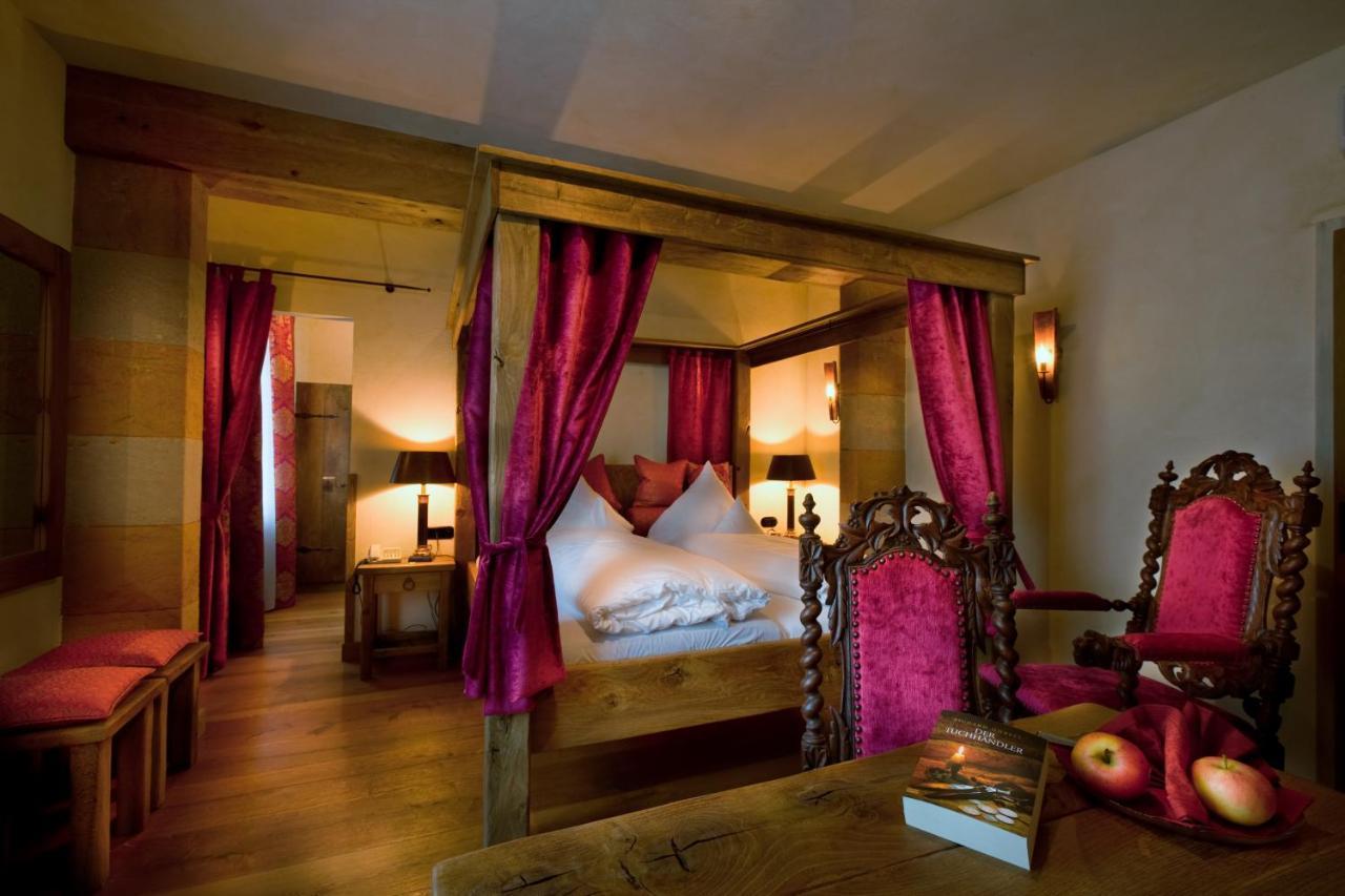 Simones Hotel Fuerstenhof ランツフート エクステリア 写真